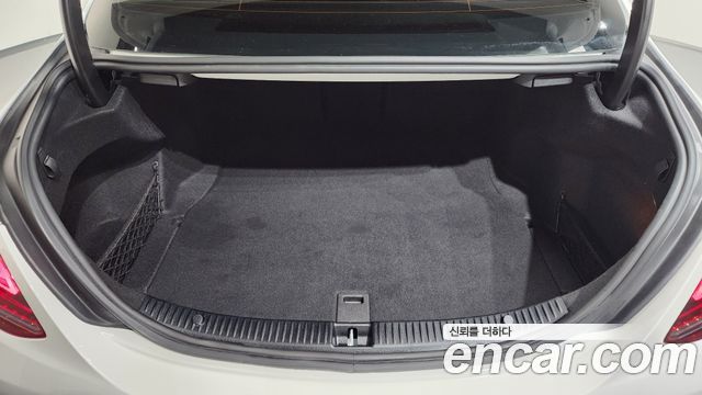 Mercedes-Benz C-Class (W205) C220 d 4MATIC 2021 — фото 24