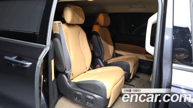 Kia Carnival (IV) Gasoline 7-Seater Noblesse 2022 — фото 12