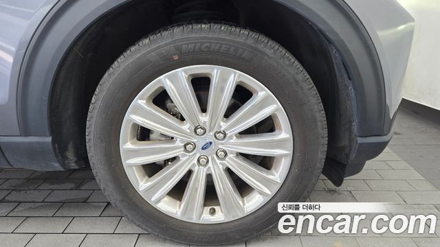 Ford Explorer (VI) 2.3 LimIted 4WD 2021 — фото 21