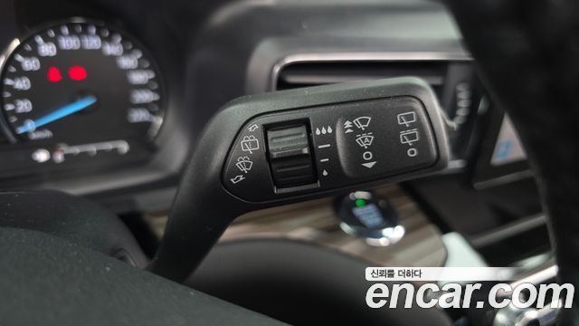 Ford Explorer (VI) 2.3 LimIted 4WD 2021 — фото 27
