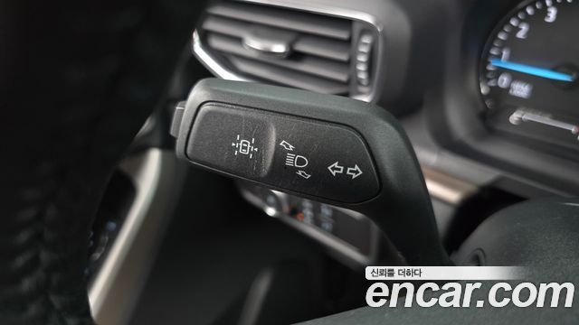 Ford Explorer (VI) 2.3 LimIted 4WD 2021 — фото 29