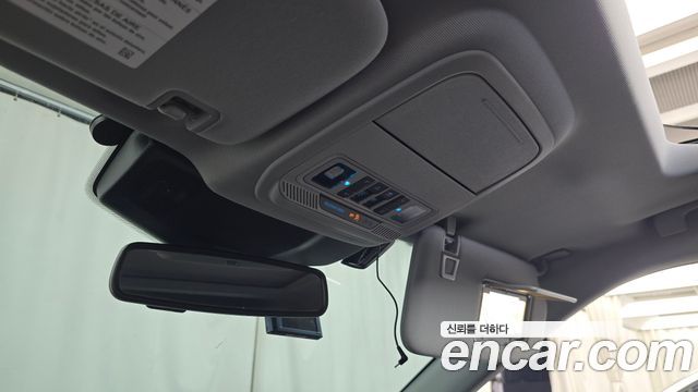 Ford Explorer (VI) 2.3 LimIted 4WD 2021 — фото 31