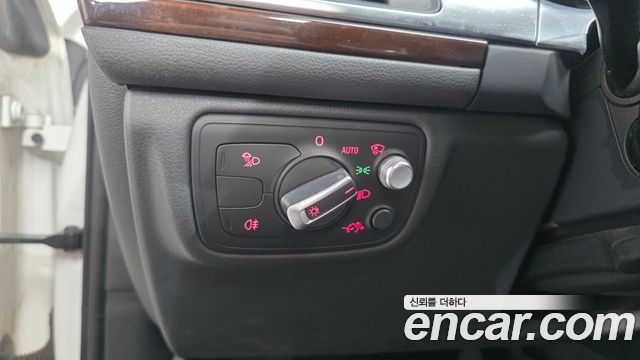 Audi A6 2.0 TDI Dynamic C7 2013 — фото 14
