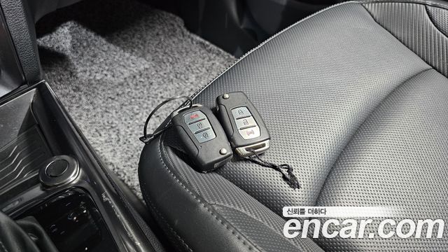 KG Mobility (SsangYong) Very New Tivoli Gasoline 1.5 2WD V3 2022 — фото 15