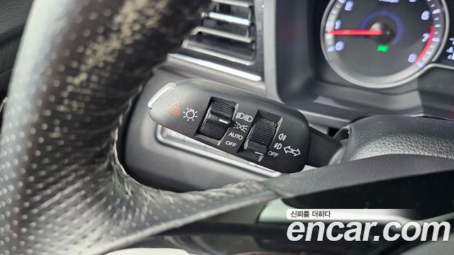 KG Mobility (SsangYong) Very New Tivoli Gasoline 1.5 2WD V3 2022 — фото 29