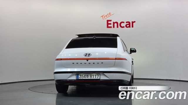 Hyundai Grandeur Hybrid (GN7) Calligraphy 2025 — фото 4
