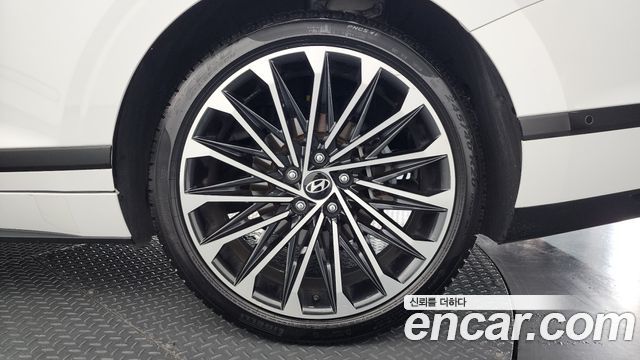 Hyundai Grandeur Hybrid (GN7) Calligraphy 2025 — фото 21