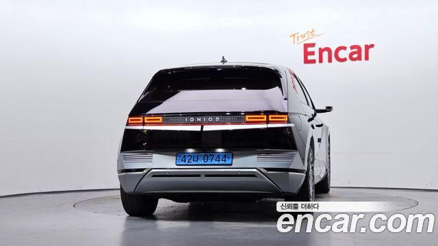Hyundai Ioniq 5 Long Range AWD Prestige 2022 — фото 4
