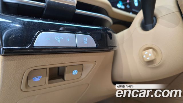 Genesis G80 (RG3) Gasoline 3.5 Turbo AWD 2025 — фото 14