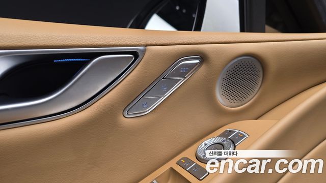 Genesis G80 (RG3) Gasoline 3.5 Turbo AWD 2025 — фото 19