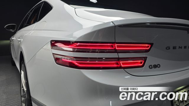 Genesis G80 (RG3) Gasoline 3.5 Turbo AWD 2025 — фото 23