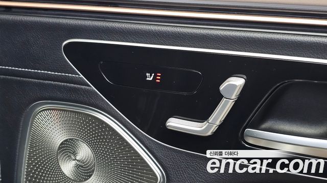 Mercedes-Benz EQS SUV (X296) EQS580 4MATIC 2023 — фото 26