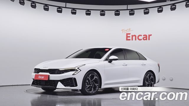 Kia K5 (III) 2.0 Prestige 2024 — фото 1