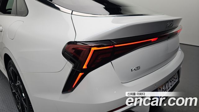 Kia K5 (III) 2.0 Prestige 2024 — фото 29
