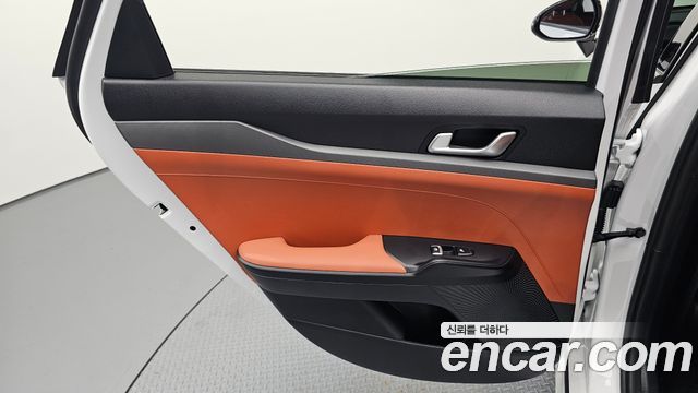 Kia K5 (III) 2.0 Prestige 2024 — фото 31