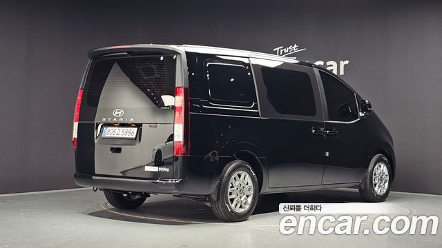 Hyundai Staria HEV 1.6 Cargo 5-Seater Modern 2025 — фото 2