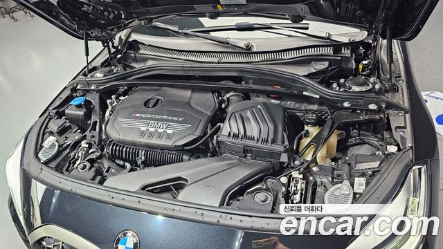 BMW 1 Series (F40) M135i xDrive 2024 — фото 6