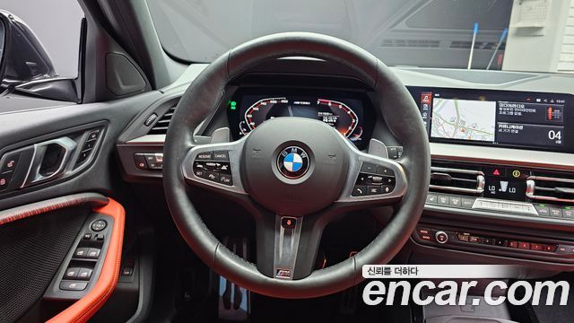 BMW 1 Series (F40) M135i xDrive 2024 — фото 13