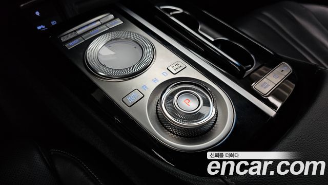 Genesis G80 (RG3) Gasoline 2.5 Turbo AWD 2022 — фото 9