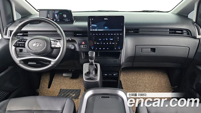 Hyundai Staria L3.5 Cargo 5-Seater Modern 2024 — фото 7