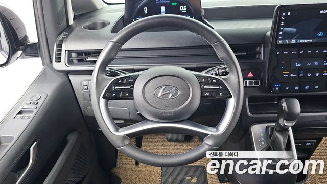 Hyundai Staria L3.5 Cargo 5-Seater Modern 2024 — фото 12
