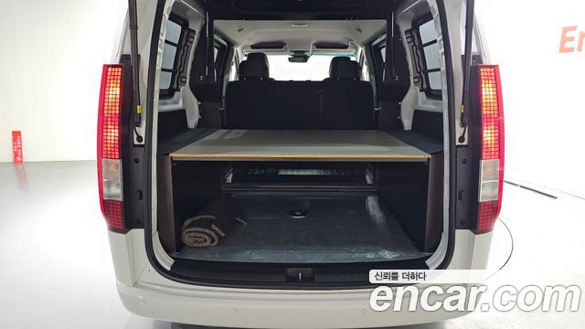 Hyundai Staria L3.5 Cargo 5-Seater Modern 2024 — фото 19