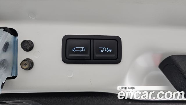 Hyundai Staria L3.5 Cargo 5-Seater Modern 2024 — фото 20