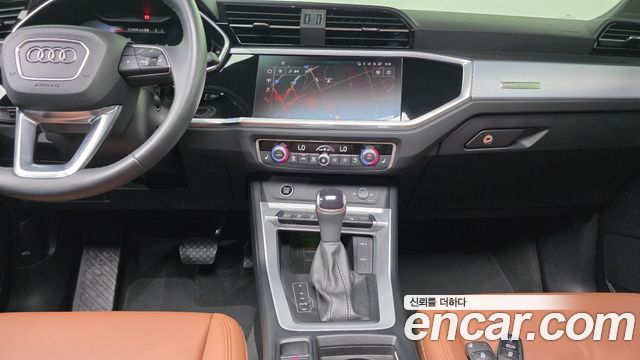 Audi Q3 (F3) 35 TDI Premium 2023 — фото 16