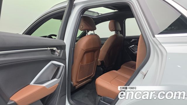 Audi Q3 (F3) 35 TDI Premium 2023 — фото 18