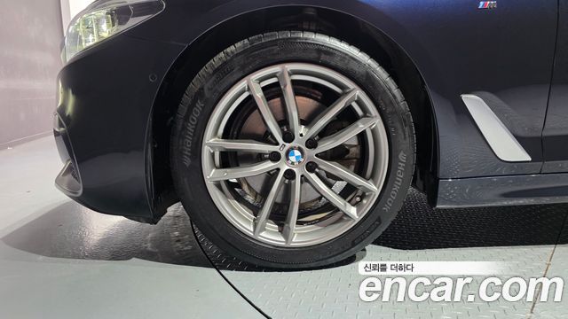 BMW 5 Series (G30) 520i M Sport 2020 — фото 5