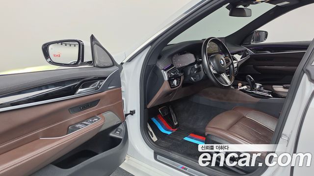 BMW 6 Series GT (G32) 630i xDrive M Sport 2022 — фото 31