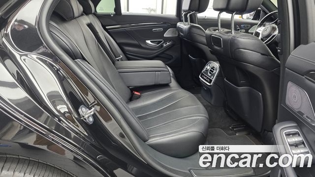 Mercedes-Benz S-Class (W222) S350 d 4MATIC 2019 — фото 11