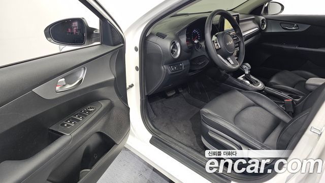 Kia K3 (II) 1.6 Trendy 2022 — фото 10