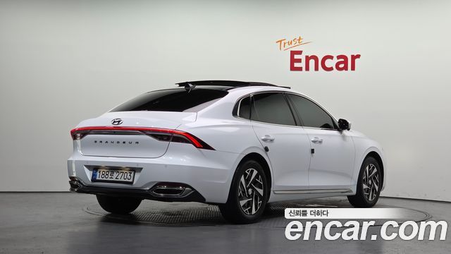 Hyundai Grandeur Hybrid (IG) Le Blanc 2023 — фото 2