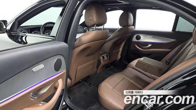 Mercedes-Benz E-Class (W213) E250 Avantgarde 2020 — фото 12