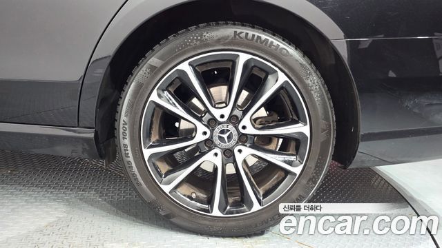 Mercedes-Benz E-Class (W213) E250 Avantgarde 2020 — фото 21