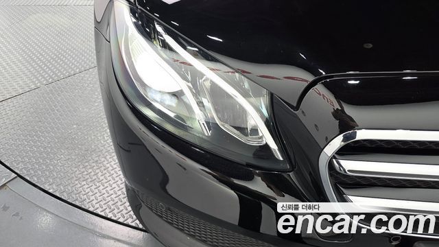 Mercedes-Benz E-Class (W213) E250 Avantgarde 2020 — фото 22