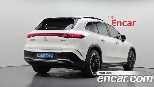 Mercedes-Benz EQS SUV (X296) EQS580 4MATIC 2023 — фото 2