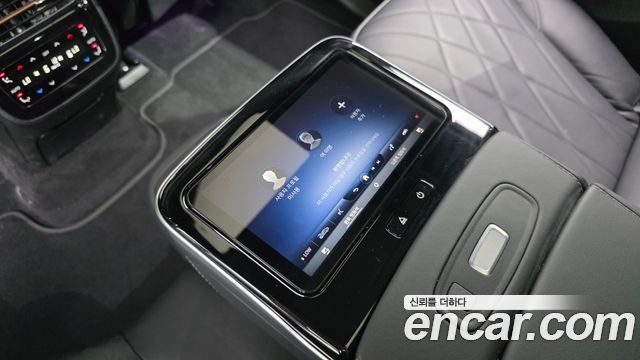 Mercedes-Benz EQS SUV (X296) EQS580 4MATIC 2023 — фото 36