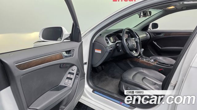 Audi A4 35 TDI Quattro Dynamic B8 2016 — фото 10