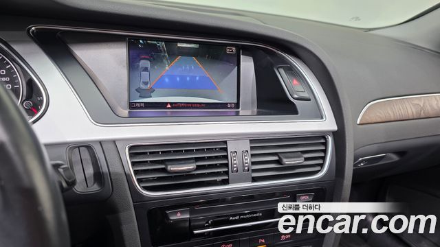 Audi A4 35 TDI Quattro Dynamic B8 2016 — фото 16