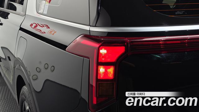 Kia Carnival (IV) Diesel 9-Seater Prestige 2025 — фото 23