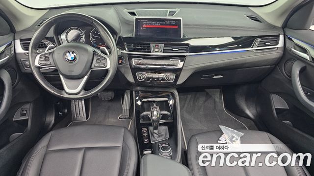 BMW X1 (F48) xDrive 20i xLine 2022 — фото 7