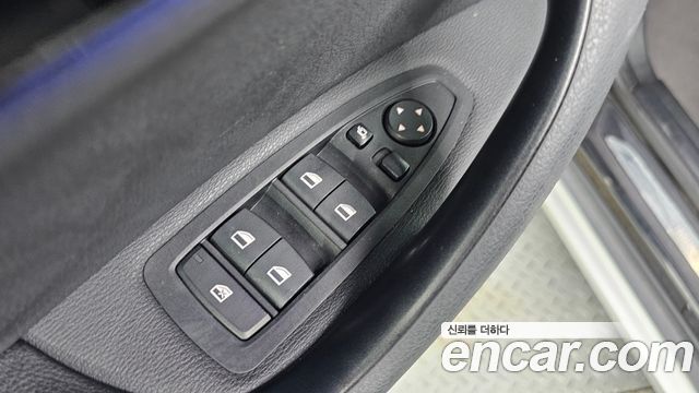 BMW X1 (F48) xDrive 20i xLine 2022 — фото 12