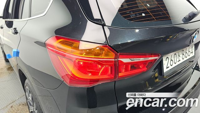 BMW X1 (F48) xDrive 20i xLine 2022 — фото 23