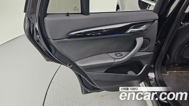 BMW X1 (F48) xDrive 20i xLine 2022 — фото 25