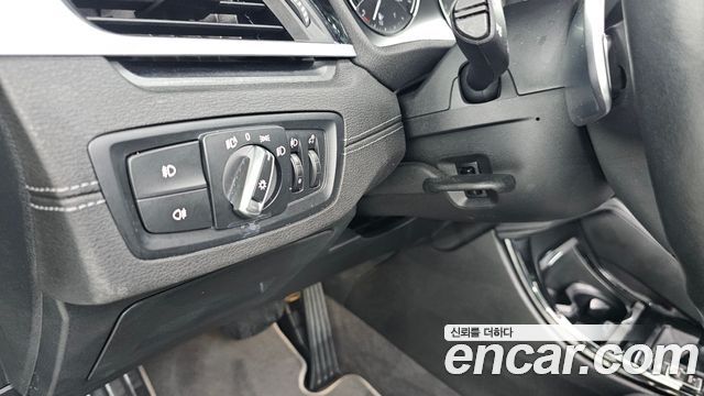 BMW X1 (F48) xDrive 20i xLine 2022 — фото 27
