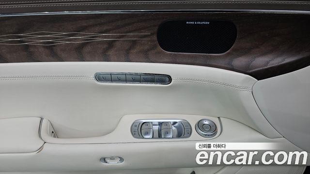 Genesis G90 (RS4) Gasoline 3.5 Turbo AWD 2023 — фото 28