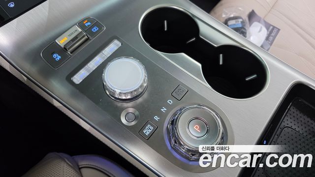Genesis GV70 2.5T Gasoline AWD 2025 — фото 9
