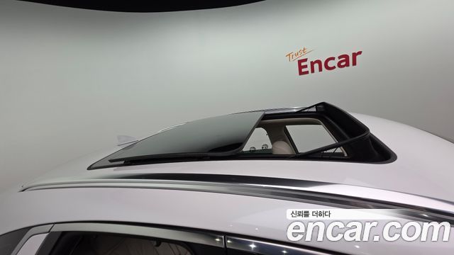 Genesis GV70 2.5T Gasoline AWD 2025 — фото 12